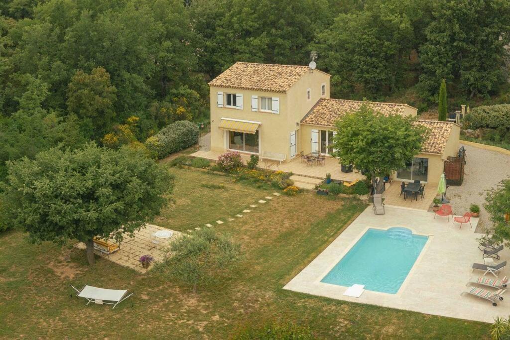 Villa Calme Avec Piscine A Greoux Dış mekan fotoğraf