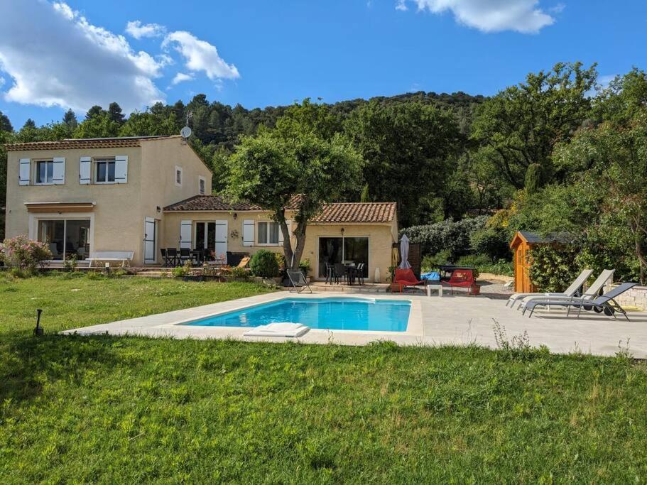 Villa Calme Avec Piscine A Greoux Dış mekan fotoğraf